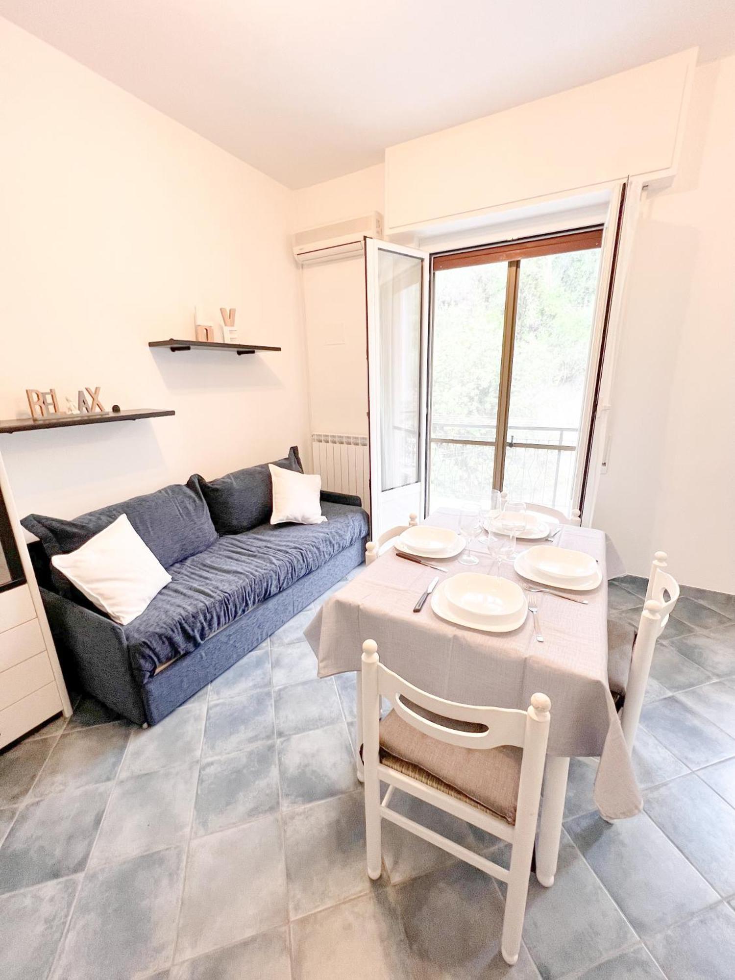A 5 Minuti Dal Mare - Dolphin Beach House Spotorno Exterior foto